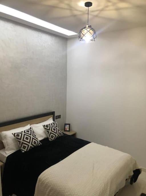 Appart Luxueux Securise Parking 10 Min Medina Fes Ngoại thất bức ảnh